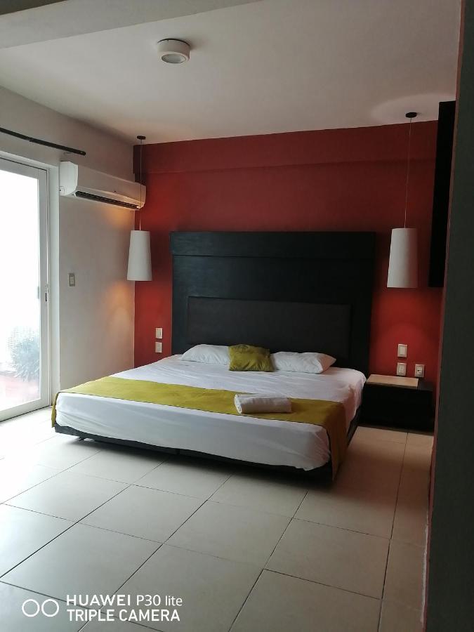 The Blvd Hotel - 5Th Ave פלאייה דל כרמן מראה חיצוני תמונה