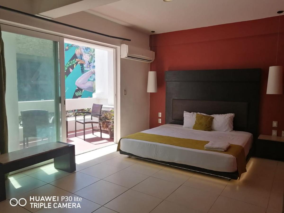 The Blvd Hotel - 5Th Ave פלאייה דל כרמן מראה חיצוני תמונה