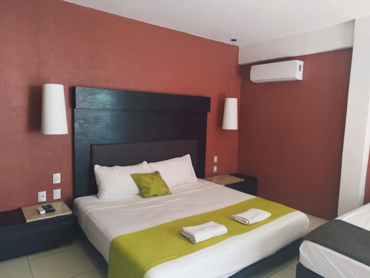 The Blvd Hotel - 5Th Ave פלאייה דל כרמן מראה חיצוני תמונה